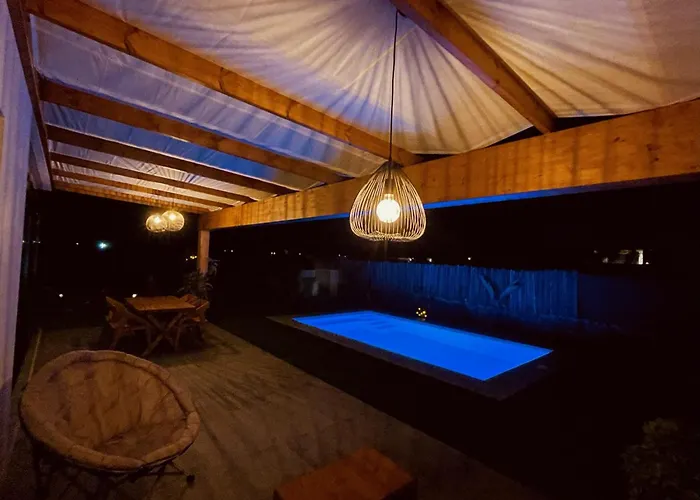 + Piscina Independiente