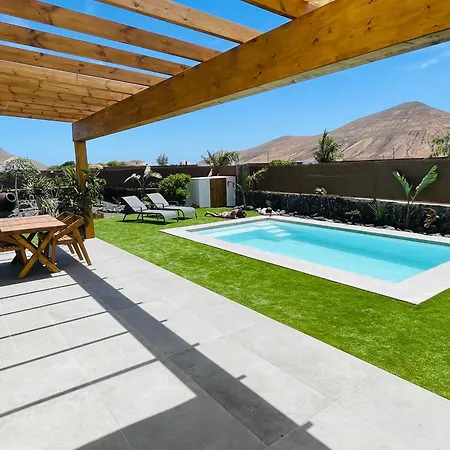 ヴィラ + Piscina Independiente