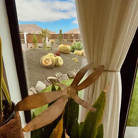 + Piscina Independiente Villa *